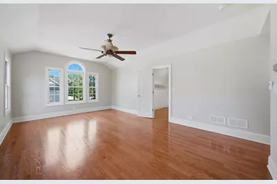 301 Spruce Street, Glenview, IL 60025 - Photo 21