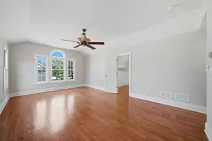301 Spruce St, Glenview, IL 60025 - Photo 21