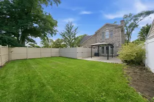 301 Spruce St, Glenview, IL 60025 - Photo 49