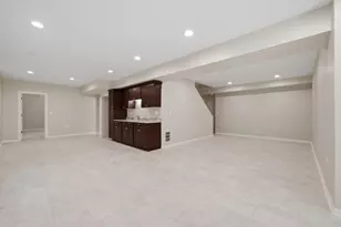 301 Spruce St, Glenview, IL 60025 - Photo 35