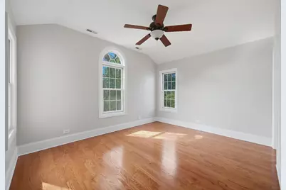 301 Spruce Street, Glenview, IL 60025 - Photo 27
