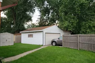226 N Bierman Ave, Villa Park, IL 60181 - Photo 5