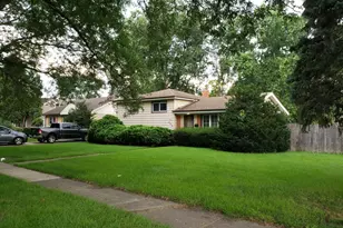226 N Bierman Ave, Villa Park, IL 60181 - Photo 3