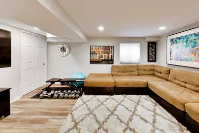 1919 Sunnyside Circle, Northbrook, IL 60062 - Photo 25
