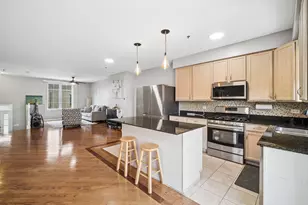 183 N East River Rd, Des Plaines, IL 60016 - Photo 9