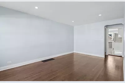 8019 S Francisco Avenue, Chicago, IL 60652 - Photo 5