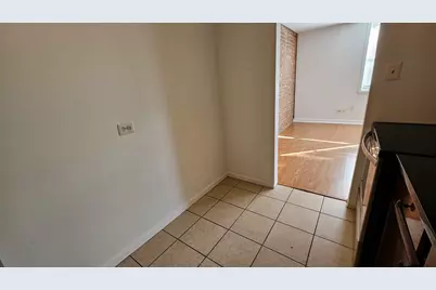 2250 N Lincoln Avenue #403, Chicago, IL 60614 - Photo 9