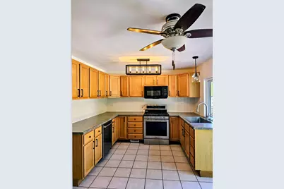 149 N Ashbury Avenue, Bolingbrook, IL 60440 - Photo 9
