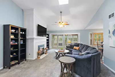 2210 Tahoe Parkway, Algonquin, IL 60102 - Photo 3