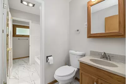 40 Wildwood Road, Elk Grove Village, IL 60007 - Photo 27