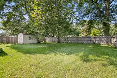 40 Wildwood Road, Elk Grove Village, IL 60007 - Photo 3