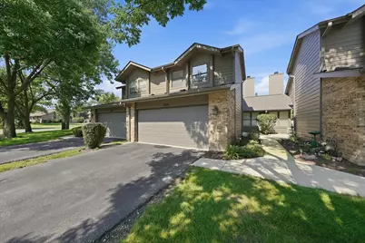 1636 Wildwood Lane, Darien, IL 60561 - Photo 1