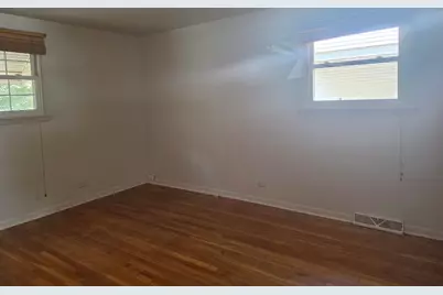 15481 Lawndale Avenue, Markham, IL 60428 - Photo 13