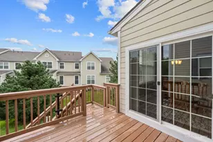 1244 Falcon Ridge Dr, Elgin, IL 60124 - Photo 29