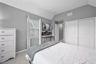 1244 Falcon Ridge Dr, Elgin, IL 60124 - Photo 23