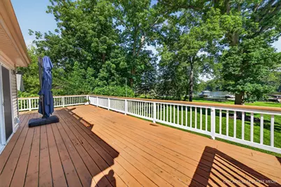 220 Hickory Nut Grove Lane, Cary, IL 60013 - Photo 29