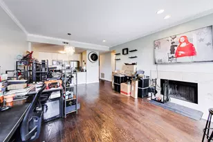 400 N Clinton St, Chicago, IL 60654 - Photo 5