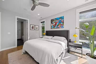 2301 W Wolfram Street #2, Chicago, IL 60618 - Photo 13