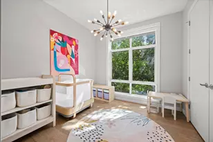 2301 W Wolfram St, Chicago, IL 60618 - Photo 17