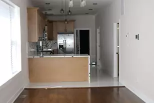 6744 S Bishop St, Chicago, IL 60636 - Photo 9