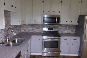 5130 E Melwood Ct, Decatur, IL 62521 - Photo 7