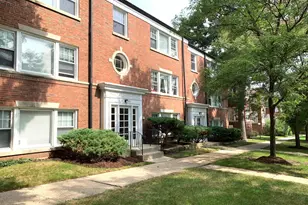 835 Mulford St, Evanston, IL 60202 - Photo 1
