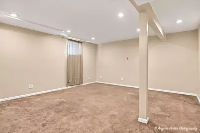 5112 W Greenbrier Drive, McHenry, IL 60050 - Photo 23