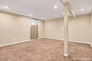 5112 W Greenbrier Dr, McHenry, IL 60050 - Photo 23