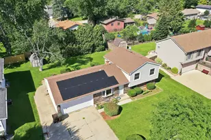 5112 W Greenbrier Dr, McHenry, IL 60050 - Photo 31