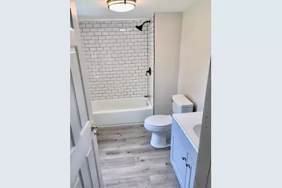 39330 N Emmaus Avenue, Beach Park, IL 60087 - Photo 7