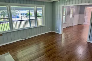 39330 N Emmaus Ave, Beach Park, IL 60087 - Photo 5