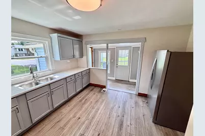 39330 N Emmaus Avenue, Beach Park, IL 60087 - Photo 27