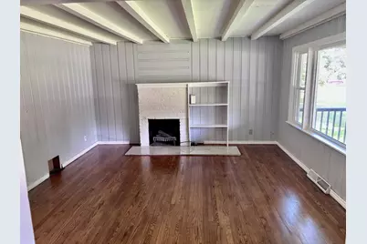 39330 N Emmaus Avenue, Beach Park, IL 60087 - Photo 3