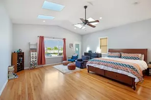 1327 W Walton St, Chicago, IL 60642 - Photo 9