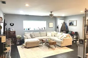 1327 W Walton St, Chicago, IL 60642 - Photo 23