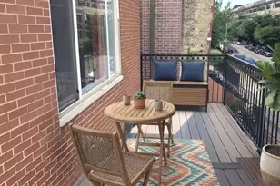 1327 W Walton St, Chicago, IL 60642 - Photo 13
