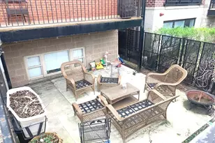 1327 W Walton St, Chicago, IL 60642 - Photo 29