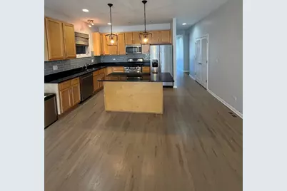 1610 W Grand Avenue #3A, Chicago, IL 60622 - Photo 5