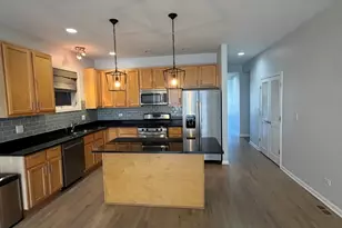 1610 W Grand Ave, Chicago, IL 60622 - Photo 5