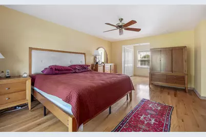 642 Burgundy Court #F, Elk Grove Village, IL 60007 - Photo 15