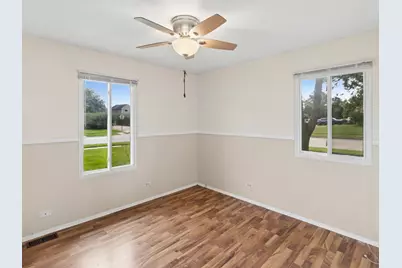 154 Stonehurst Drive, Elgin, IL 60120 - Photo 15