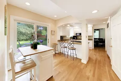 1020 Pontiac Road, Wilmette, IL 60091 - Photo 9