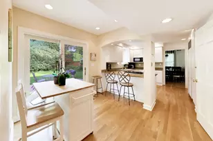 1020 Pontiac Rd, Wilmette, IL 60091 - Photo 9