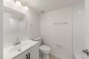151 N Kenilworth Ave, Oak Park, IL 60301 - Photo 9