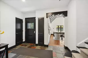 315 N Deere Park Dr, Highland Park, IL 60035 - Photo 3