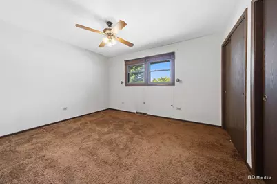 8326 S 78th Avenue, Bridgeview, IL 60455 - Photo 9