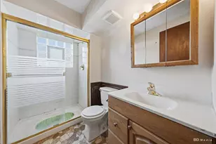 8326 S 78th Ave, Bridgeview, IL 60455 - Photo 13