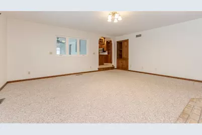 204 W Washington Street, Carlock, IL 61725 - Photo 37