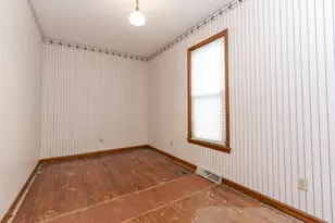 204 W Washington St, Carlock, IL 61725 - Photo 41