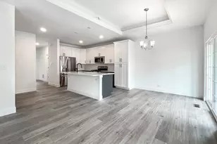 265 Regency Ct, Wauconda, IL 60084 - Photo 9